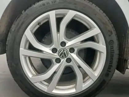 Photo 11 Volkswagen Polo  1.0 TSI 95 S&S BVM5