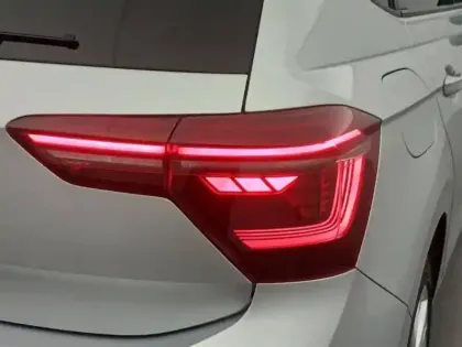 Photo 12 Volkswagen Polo  1.0 TSI 95 S&S BVM5