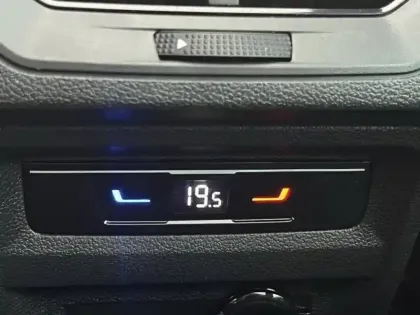 Photo 13 Volkswagen Tiguan  1.5 TSI 150ch DSG7