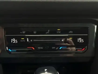 Photo 16 Volkswagen Tiguan  1.5 TSI 150ch DSG7