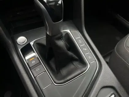 Photo 15 Volkswagen Tiguan  1.5 TSI 150ch DSG7