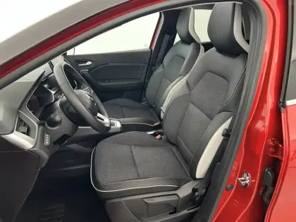 Photo 8 Renault Captur  E-Tech 145 - 21