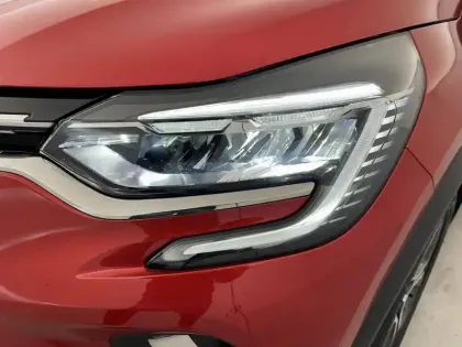 Photo 21 Renault Captur  E-Tech 145 - 21