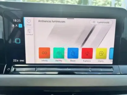 Photo 21 Volkswagen Golf  1.0 TSI OPF 110 BVM6