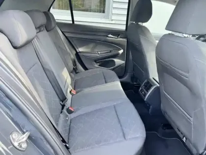 Photo 27 Volkswagen Golf  1.0 TSI OPF 110 BVM6