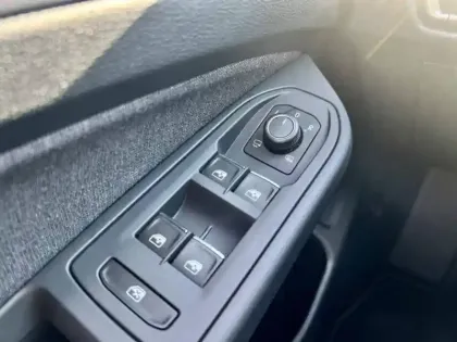 Photo 16 Volkswagen Golf  1.0 TSI OPF 110 BVM6