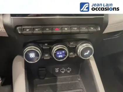 Photo 19 Renault Captur  Blue dCi 115 EDC