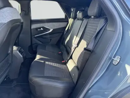 Photo 31 Peugeot 3008  Hybrid 145 e-DCS6