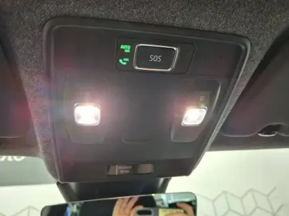 Photo 92 Renault Captur  E-Tech full hybrid 160 ch