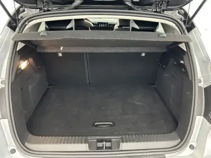 Photo 95 Renault Captur  E-Tech 145 - 21