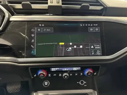 Photo 34 Audi Q3  40 TFSI 190 ch S tronic 7 Quattro