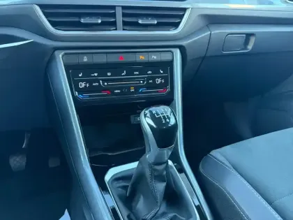 Photo 10 Volkswagen T-roc  2.0 TDI 116 Start/Stop BVM6