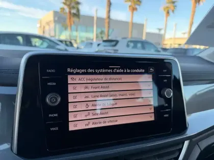 Photo 16 Volkswagen T-roc  2.0 TDI 116 Start/Stop BVM6