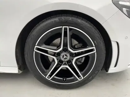 Photo 37 Mercedes Classe B  200 d 8G-DCT