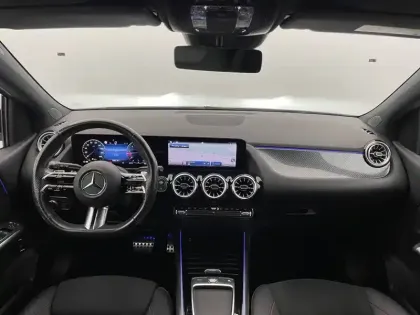 Photo 54 Mercedes Classe B  200 d 8G-DCT