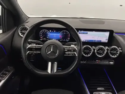 Photo 46 Mercedes Classe B  200 d 8G-DCT