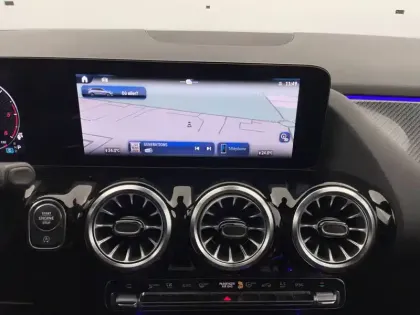 Photo 45 Mercedes Classe B  200 d 8G-DCT