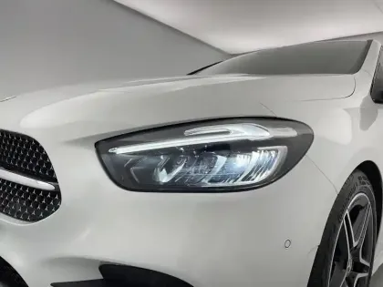 Photo 52 Mercedes Classe B  200 d 8G-DCT