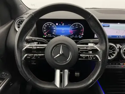 Photo 47 Mercedes Classe B  200 d 8G-DCT