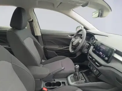 Photo 29 Skoda Fabia  1.0 MPI 80 ch BVM5