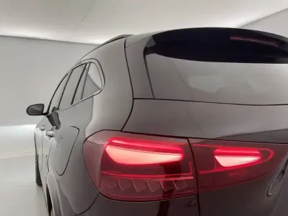 Photo 46 Mercedes GLA  200 d 8G-DCT