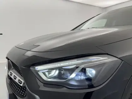 Photo 45 Mercedes GLA  200 d 8G-DCT