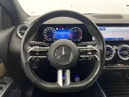 Photo 41 Mercedes GLA  200 d 8G-DCT