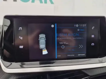 Photo 34 Peugeot 2008  PureTech 100 S&S BVM6