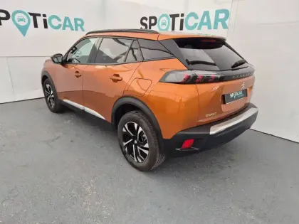 Photo 21 Peugeot 2008  PureTech 100 S&S BVM6