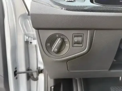 Photo 22 Volkswagen Polo  1.0 TSI 95 S&S DSG7