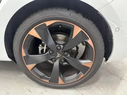 Photo 5 Cupra Leon  eHybrid 204 ch DSG6