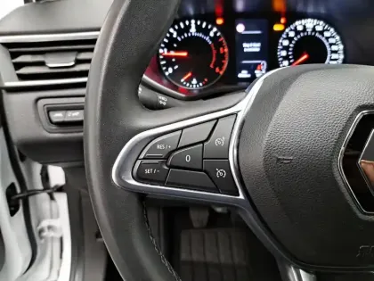 Photo 29 Renault Clio  Blue dCi 85