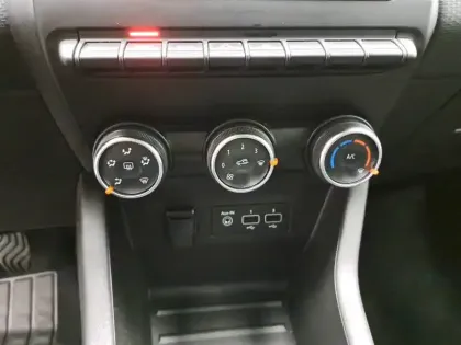 Photo 34 Renault Clio  Blue dCi 85