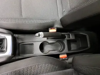 Photo 33 Renault Clio  Blue dCi 85