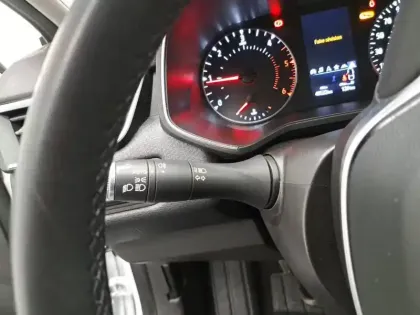 Photo 27 Renault Clio  Blue dCi 85