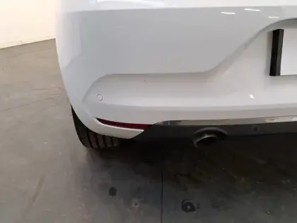 Photo 10 Renault Clio  Blue dCi 85