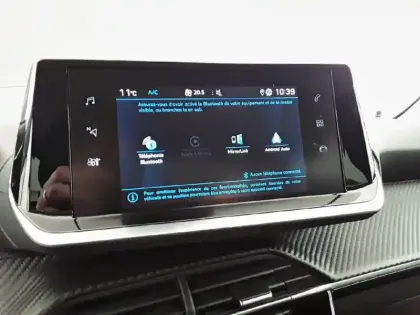 Photo 18 Peugeot 208  PureTech 100 S&S BVM6