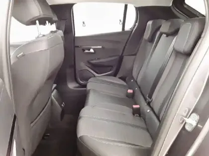 Photo 34 Peugeot 208  PureTech 100 S&S BVM6