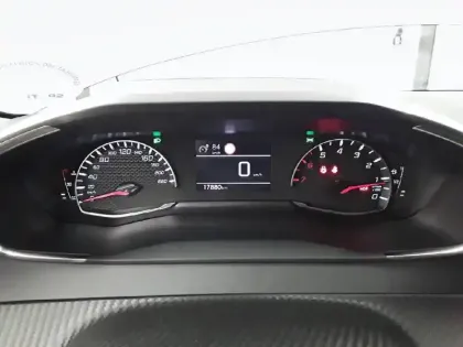 Photo 9 Peugeot 208  PureTech 100 S&S BVM6