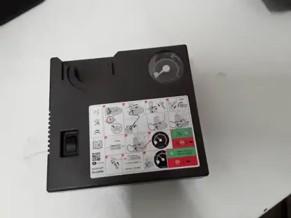 Photo 25 Peugeot 208  PureTech 100 S&S BVM6