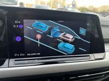 Photo 21 Volkswagen Golf  1.0 TSI OPF 110 BVM6