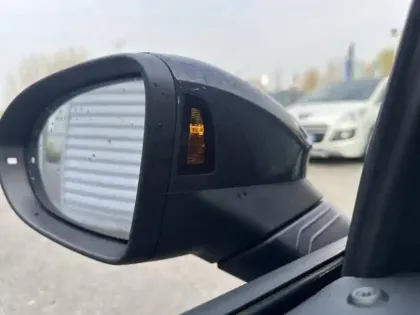 Photo 66 Volkswagen Golf  1.0 TSI OPF 110 BVM6