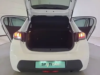 Photo 59 Peugeot 208  PureTech 75 S&S BVM5