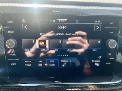 Photo 21 Volkswagen Taigo  1.0 TSI 116 DSG7