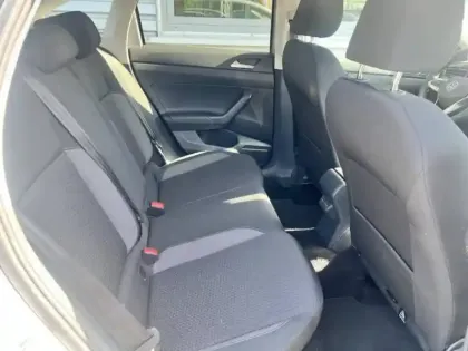 Photo 26 Volkswagen Taigo  1.0 TSI 116 DSG7