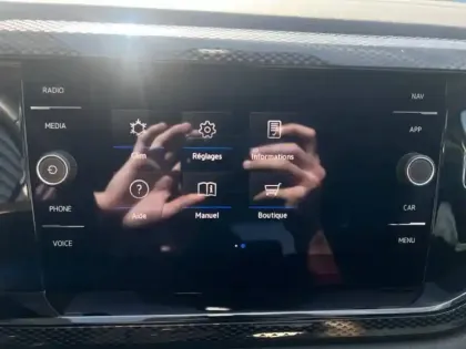 Photo 19 Volkswagen Taigo  1.0 TSI 116 DSG7