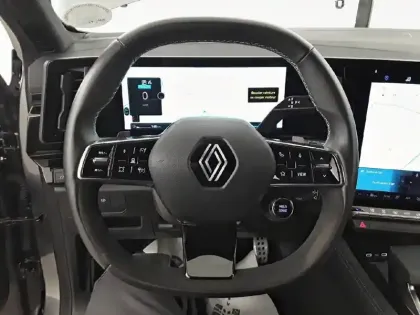 Photo 8 Renault Austral  E-Tech hybrid 200