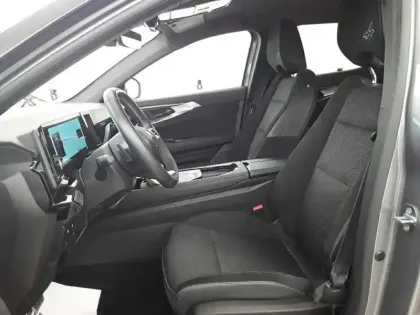 Photo 33 Renault Austral  E-Tech hybrid 200