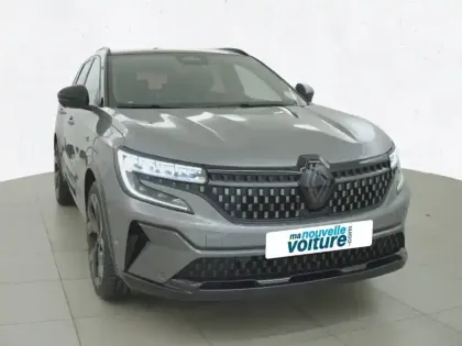 Photo 1 Renault Austral  E-Tech hybrid 200