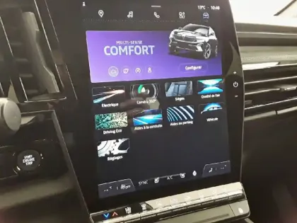 Photo 19 Renault Austral  E-Tech hybrid 200